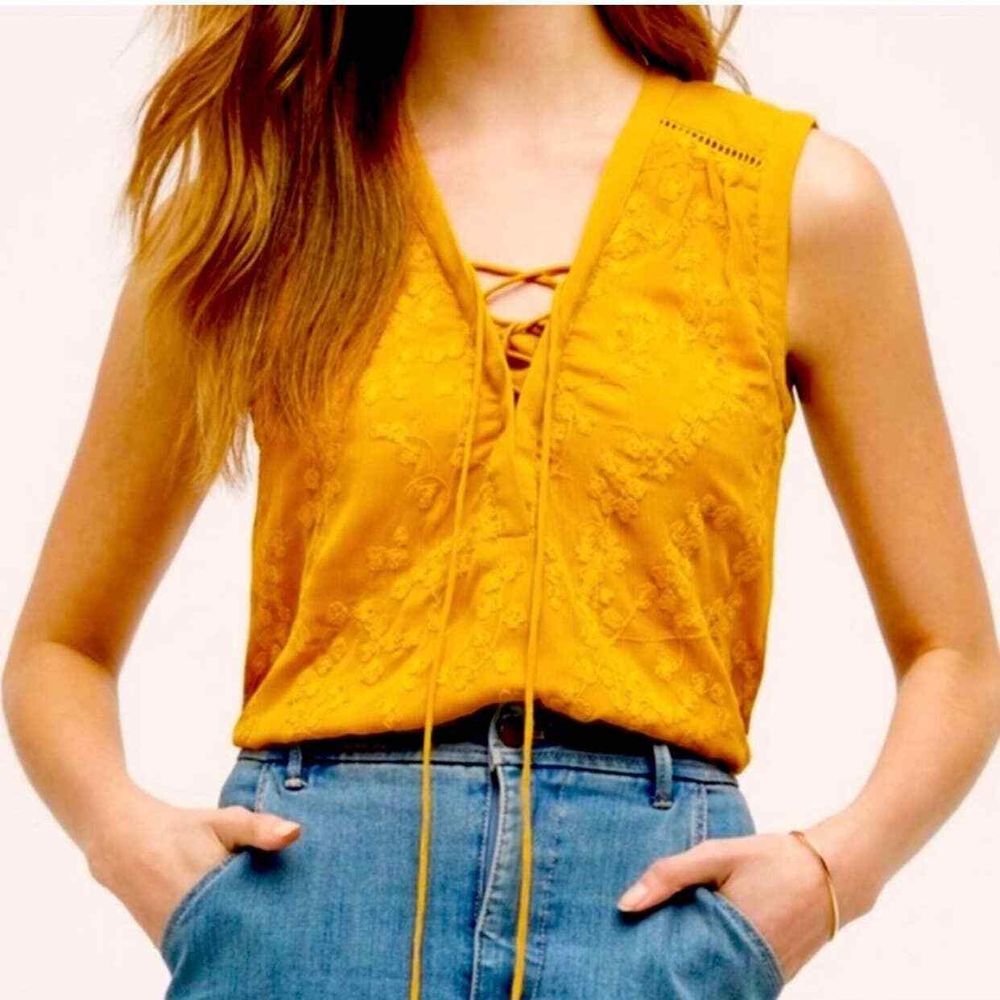Anthropologie Maeve Embroidered Sleeveless‎ Top Mustard Lace Up Size 10
